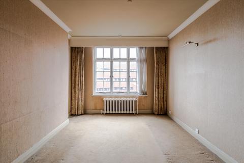 1 bedroom flat for sale, St John's Wood Court, St John's Wood NW8