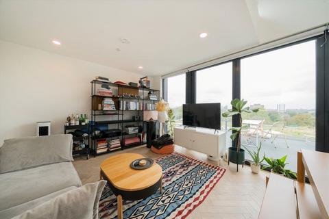 2 bedroom flat for sale, Richmond Road, London E8
