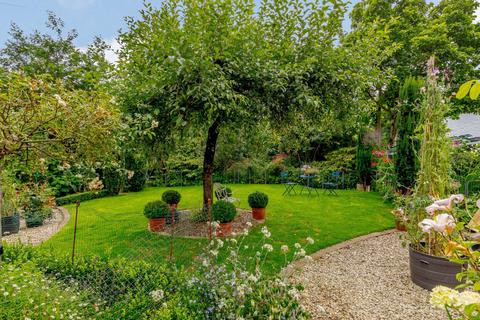 4 bedroom terraced house for sale, Brook Street, Bampton, Tiverton, Devon