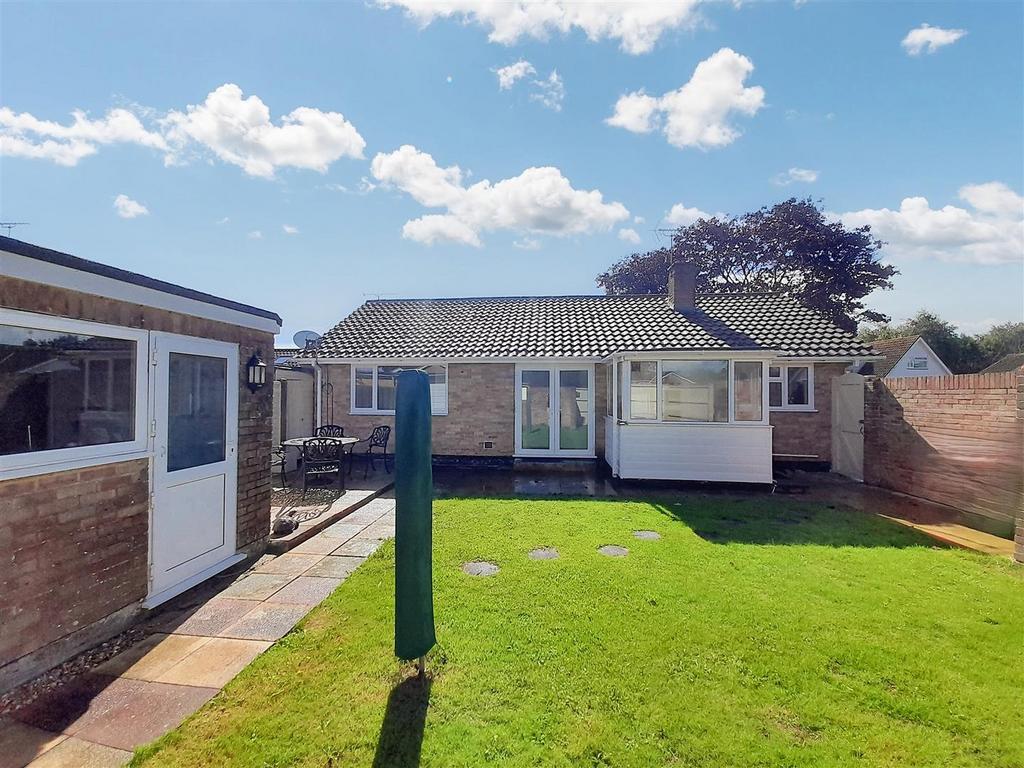 Rear garden 2 new.jpg