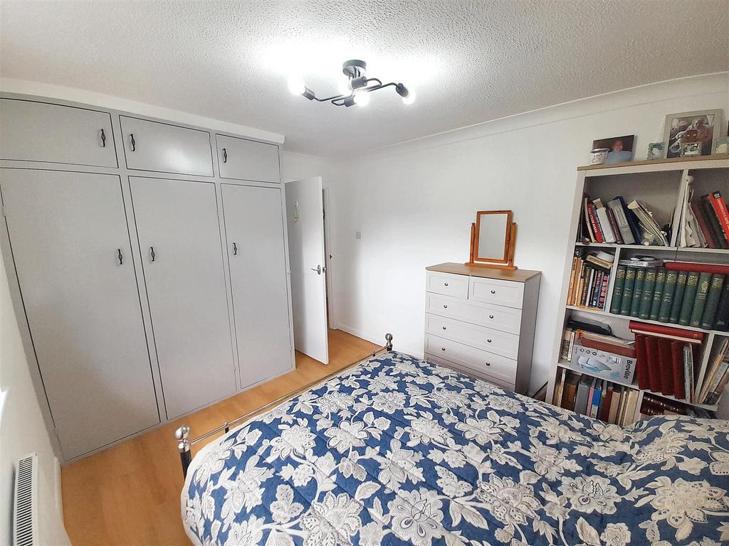 Bedroom 2a new.jpg