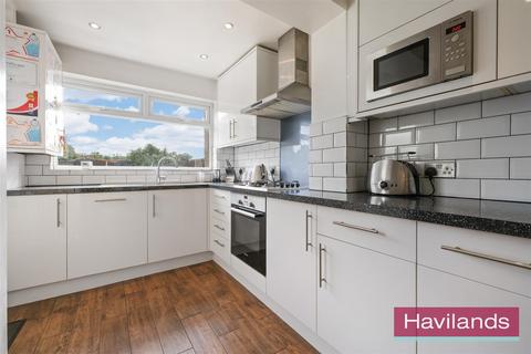 3 bedroom house for sale, Ladysmith Road, Enfield