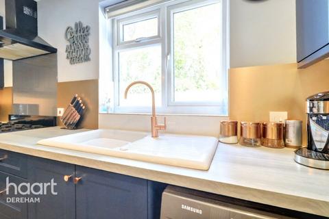 3 bedroom detached bungalow for sale, Three Post Road, Watton