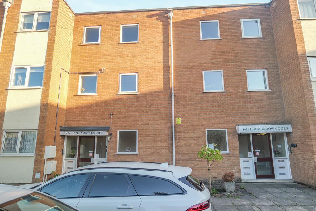 1 bedroom flat for sale