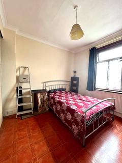 undefined, Frognal Avenue, Harrow, Middlesex HA1