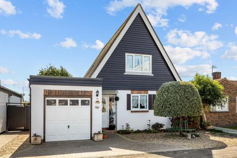 Brou Close, East Preston, BN16