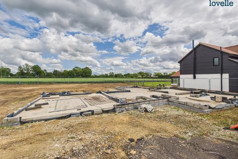 undefined, Folly Hill, Thornton Road, North Owersby, LN8