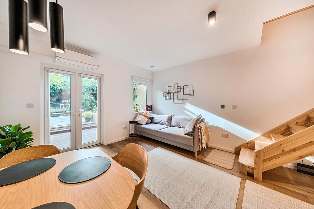 Kitchen/Reception