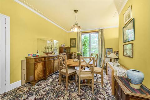 4 bedroom semi-detached house for sale, Nightingale Lane, SW12