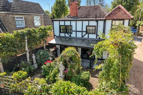 undefined, Holloway Road, Heybridge, Maldon