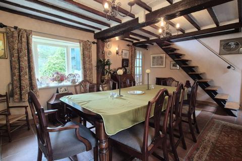3 bedroom detached house for sale, Brook Street, Fenny Compton, CV47