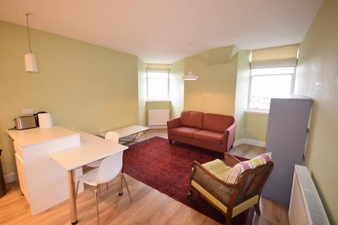 2 bedroom flat to rent, Church Street, St. Andrews KY16