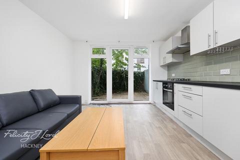14 Evans Close, London, E8 3TD