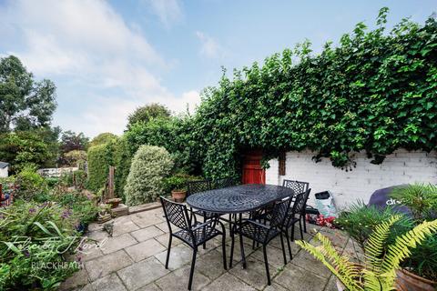 undefined, Nithdale Road, LONDON