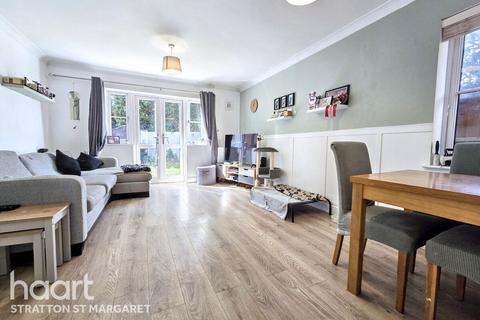 2 bedroom end of terrace house for sale, Stratone Mews, Stratton St Margaret