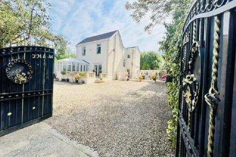 4 bedroom detached house for sale, 1 Brynhyfryd Terrace, Seven Sisters, Neath, Neath Port Talbot.