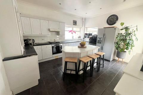 4 bedroom detached house for sale, 1 Brynhyfryd Terrace, Seven Sisters, Neath, Neath Port Talbot.