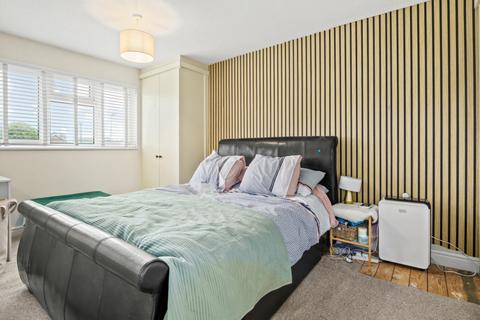 18 Dumfries Way, Liverpool, L33 1EW