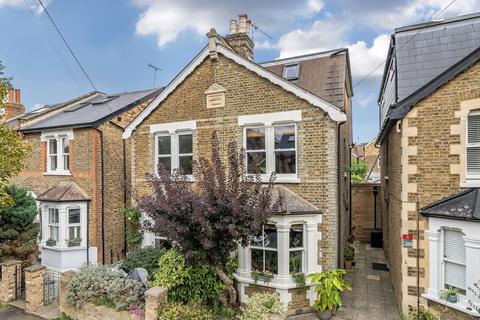 94 Clifton Road, Kingston Upon Thames, KT2 6PN