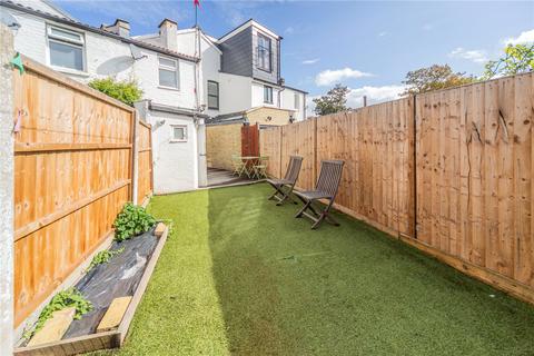 2 bedroom terraced house for sale, Eleanor Road, London, N11
