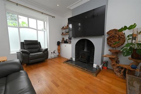 3 bedroom end of terrace house for sale, Wood Lane, Birmingham B17