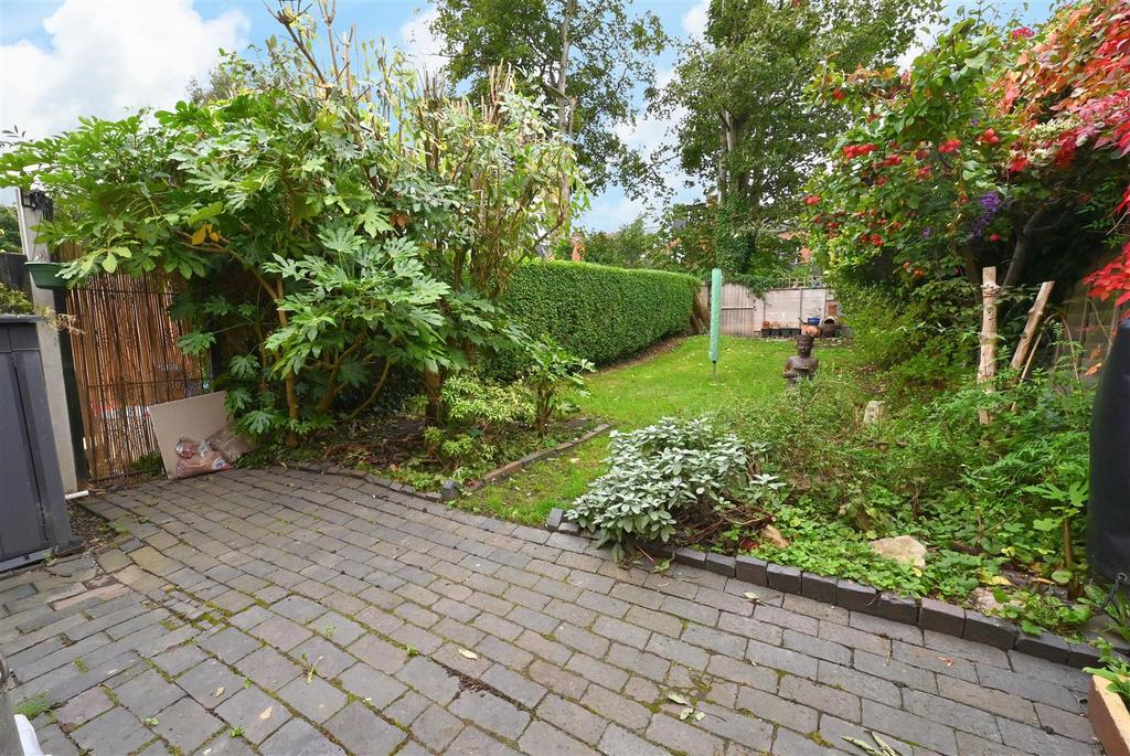 Garden.1.jpg