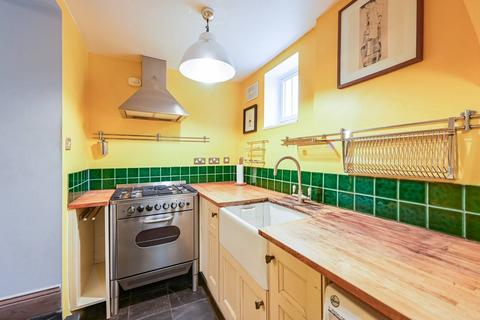 2 bedroom flat for sale, Hackney Road, Bethnal Green, London, E2