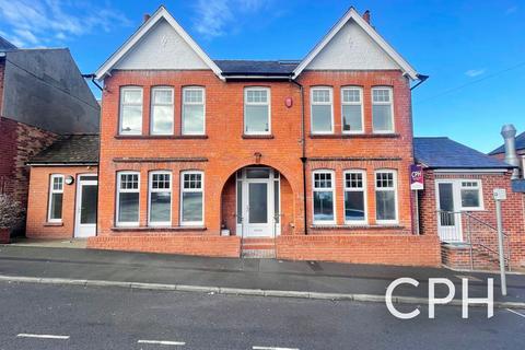 undefined, Tennyson Avenue, Scarborough, YO12