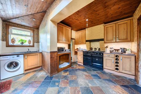 3 bedroom semi-detached house for sale, Barretts Road, Dunton Green, Sevenoaks