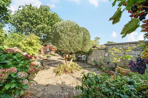 3 bedroom semi-detached house for sale, Barretts Road, Dunton Green, Sevenoaks