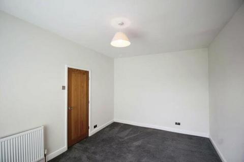 230 Leadwell Lane, Robin Hood, Wakefield, WF3 3AG