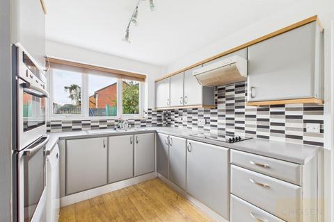 4 bedroom detached house for sale, Armada Close, Gloucester