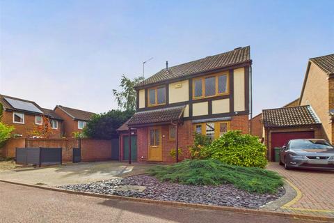 undefined, Armada Close, Gloucester