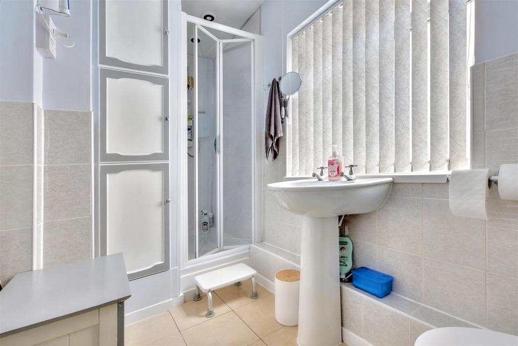 Shower Room 1.jpeg