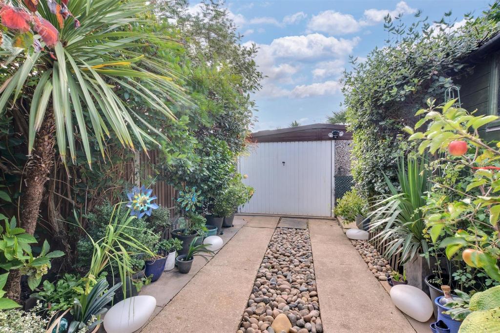 Garden 6.jpeg
