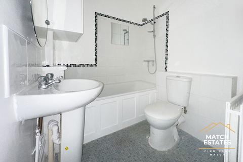1 bedroom apartment for sale, George Street, Ramsgate CT11