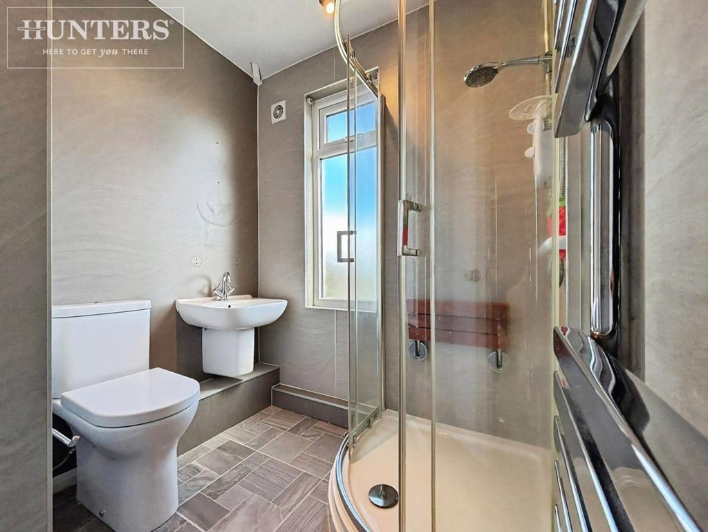 Pbox-bathroom-339091.jpeg