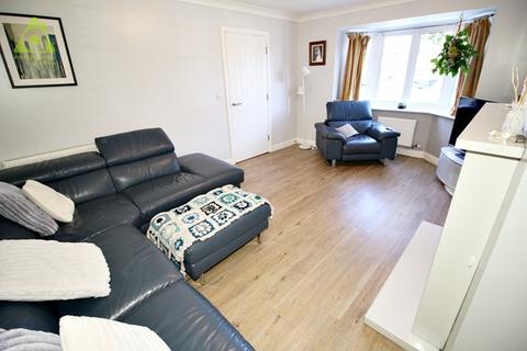 undefined, Dewham Close, Westhoughton, BL5 3GR