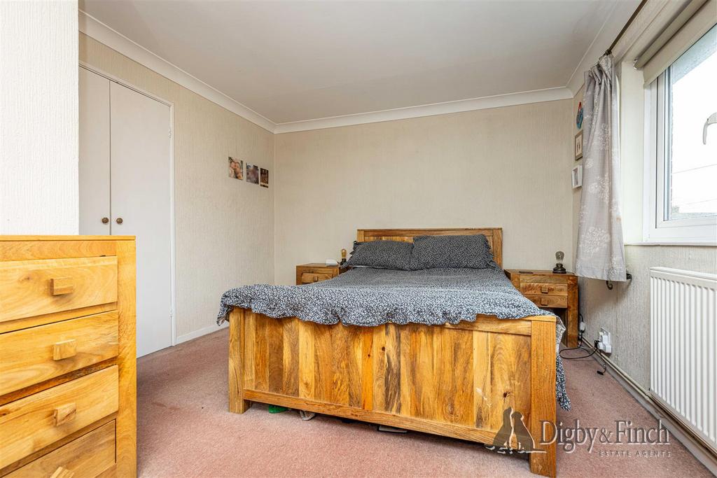 8 Yonge Close, Radcliffe, NG12 2 EE-19watermarked.j