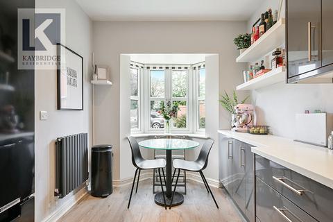 4 bedroom terraced house for sale, Ruxley Lane, Epsom, KT19