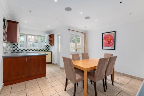 undefined, Waldeck Road, Chiswick W4