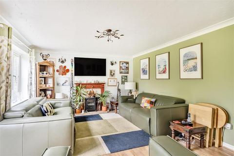 undefined, Hemlets Close, Bridport