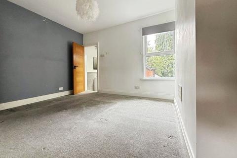 undefined, Blenheim Gardens, Reading, Berkshire