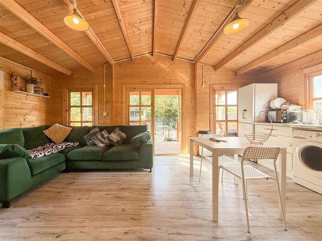 Summer house