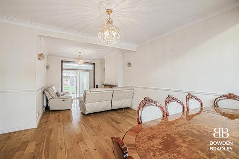 undefined, Beehive Lane, Redbridge