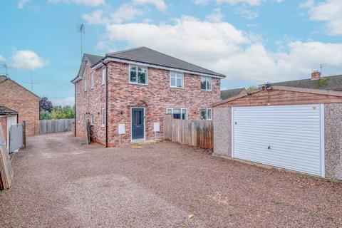 undefined, The Grove, Studley, B80