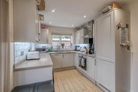 undefined, The Grove, Studley, B80