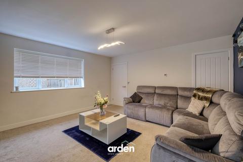 3 bedroom semi-detached house for sale, The Grove, Studley, B80