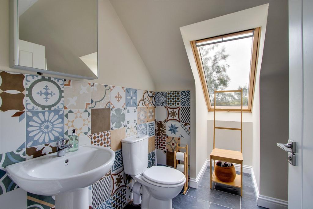 Apartment Shower