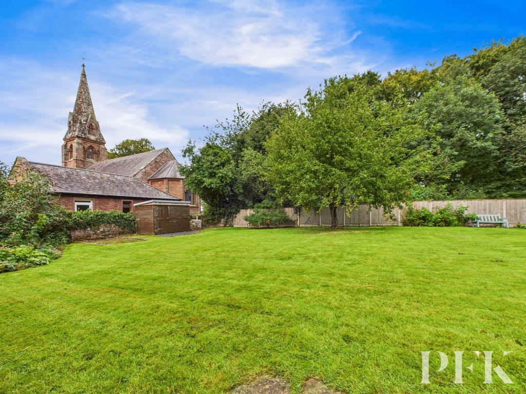 Rear Garden, view to St Paul&#39;s
